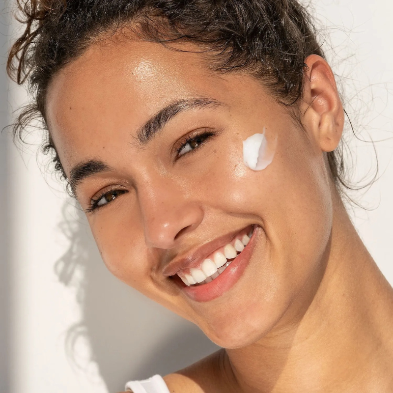 Boobreeze™ – Facial Microneedling for Fine Lines & Glow