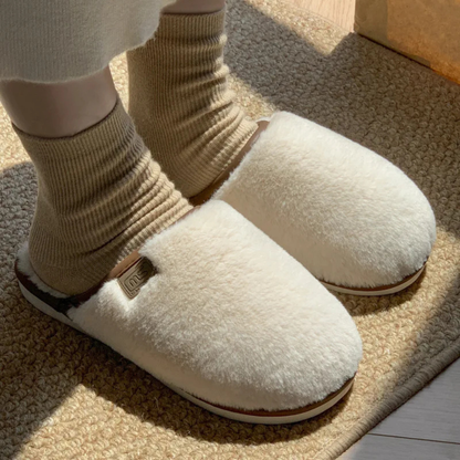 Boobreeze™ Winter Plush Slippers
