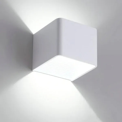 Boobreeze™ Wireless Wall Lamp